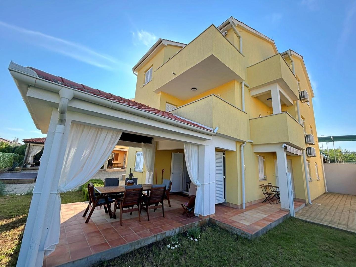 Apartments Pinta De Sol Čižići Exterior foto